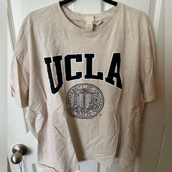 UCLA graphic tee - Picture 1 of 2